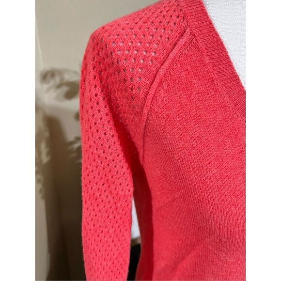 Splendid Long Sleeve Cashmere Sweater NWOT Size XS - Picture 2 of 4